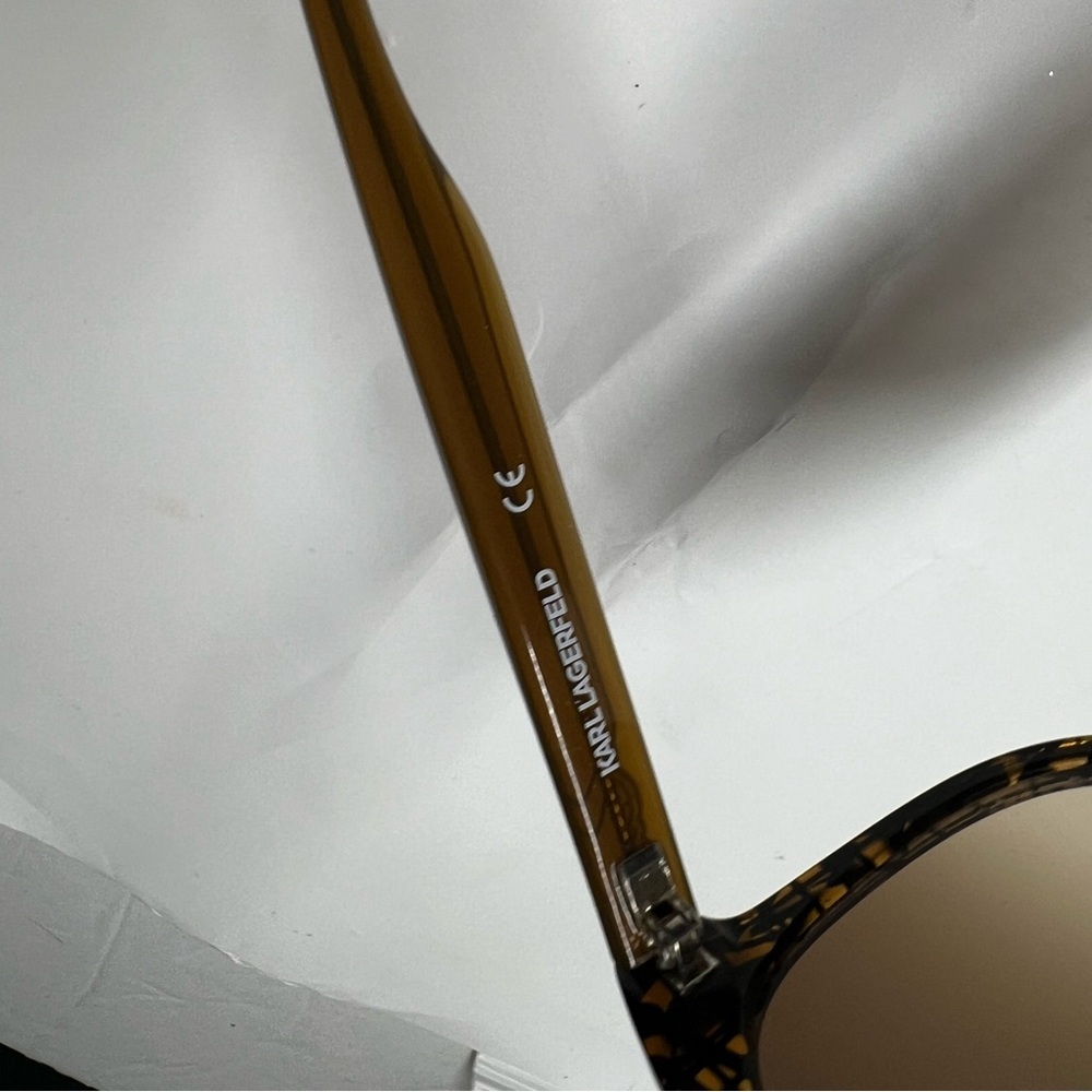Karl Lagerfeld KL968s 020 Sunglasses - Picture 7 of 7